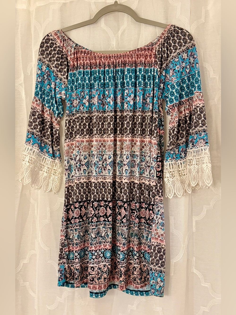 West Loop Medium Boho Print Lace Bell Sleeve Tunic Top Mini Dress